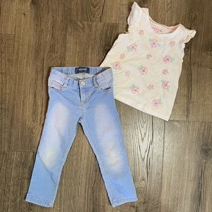 3T girl Old Navy Jeans and a Isaac Mizrahi Tshirt